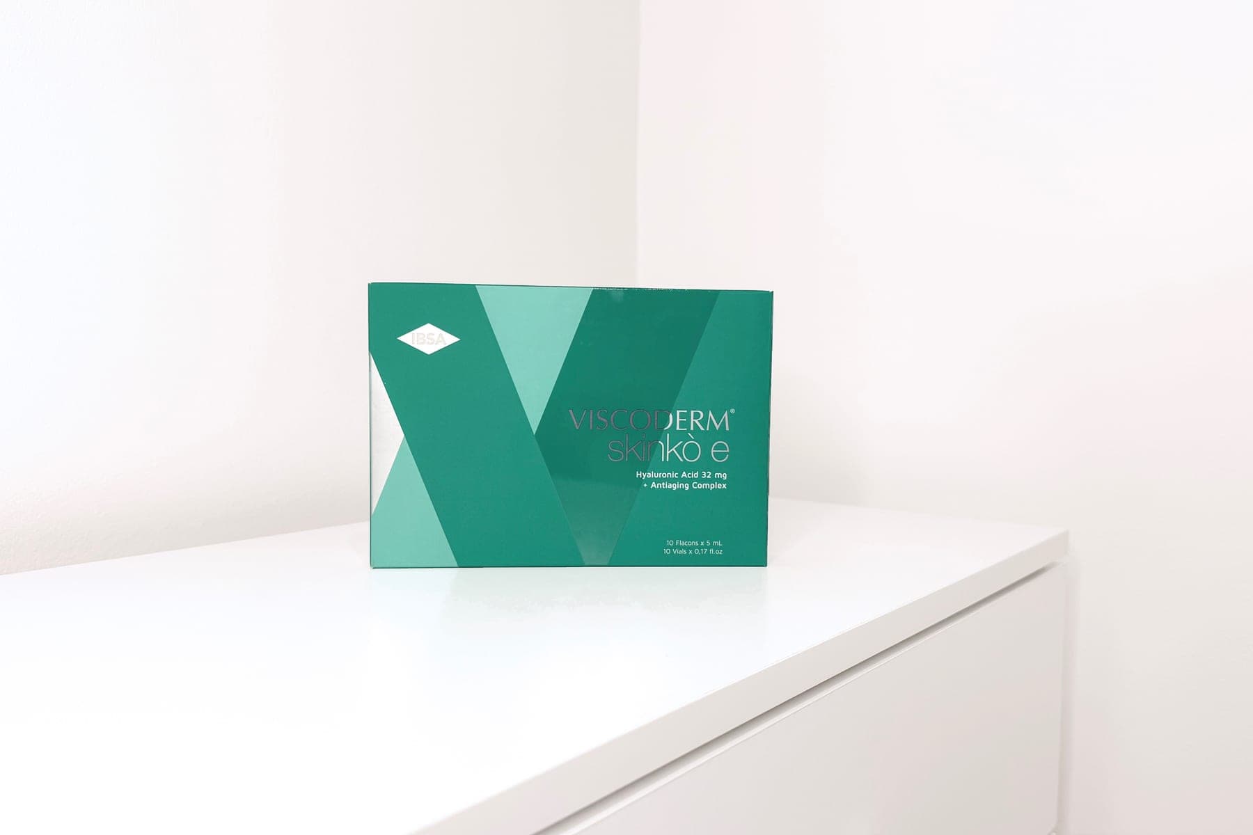 Viscoderm Skinko E packaging.